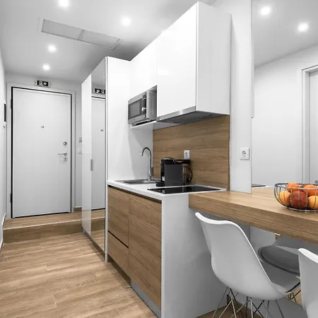 Hermes Suites, Ermou St, Nilie Hospitality Mgmt * Θεσσαλονίκη